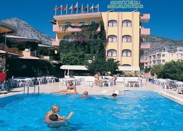 ホテル Marin ケメル
