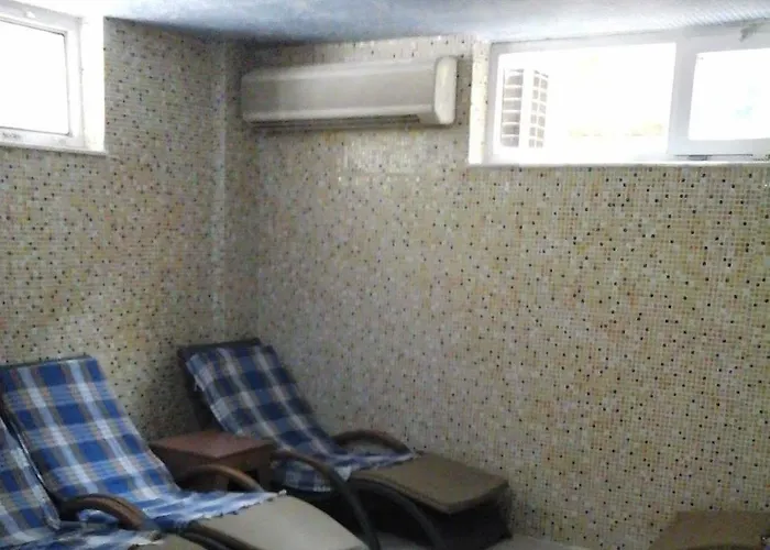 Marin ホテル ケメル